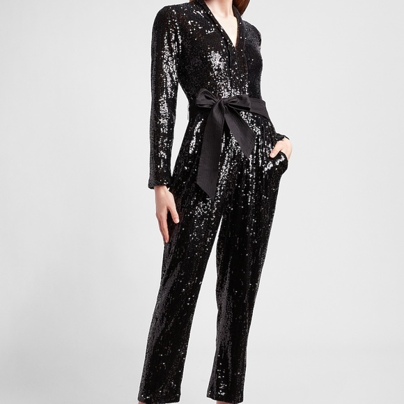 NWT EXPRESS Sequin Belted Long Sleeve Jumpsuit - Picture 1 of 3